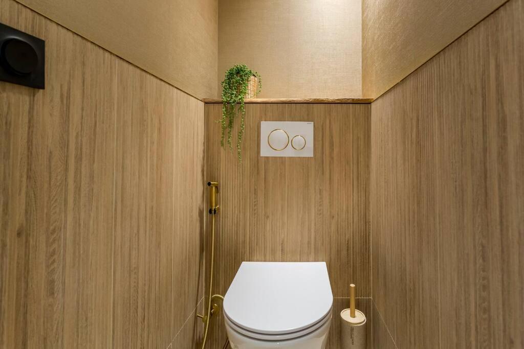 Luxurious 3 Min Walk From Eiffel Tower Apartment ปารีส ภายนอก รูปภาพ